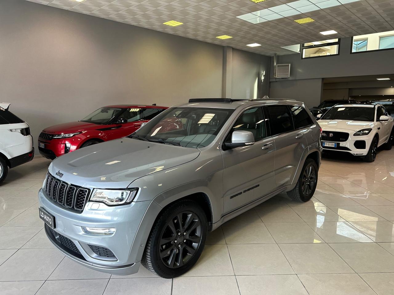 Jeep Grand Cherokee 3.0 V6 CRD 250 Multijet II S Model FULL