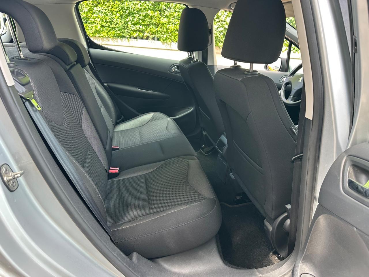 Peugeot 308 1.6 VTi 120CV 5p. - Euro 5 - ok neopatentati