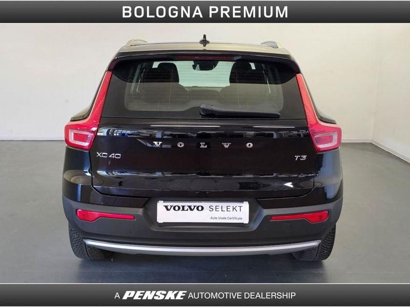 Volvo XC40 XC40 T3 Geartronic Momentum Pro
