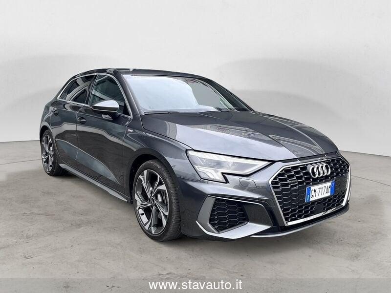 Audi A3 Sportback 40 2.0 tfsi S line edition