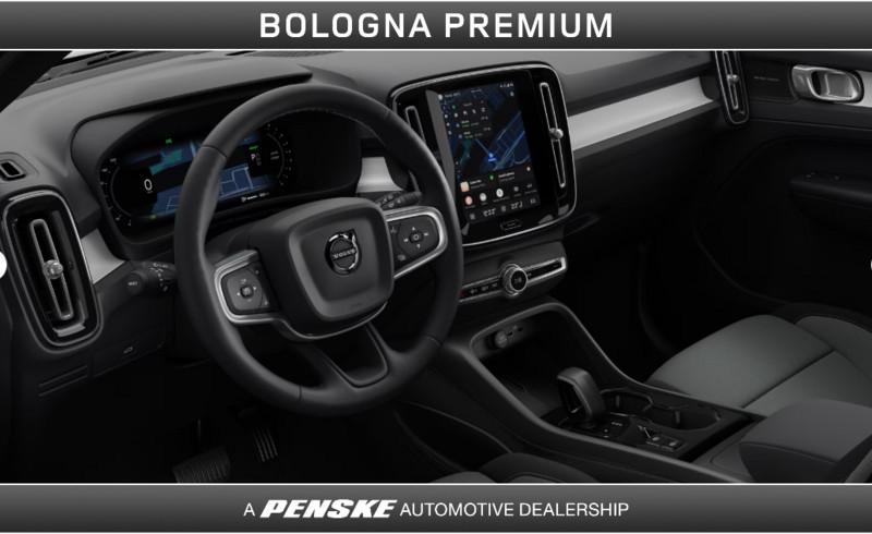 Volvo XC40 B3 automatico Plus Dark