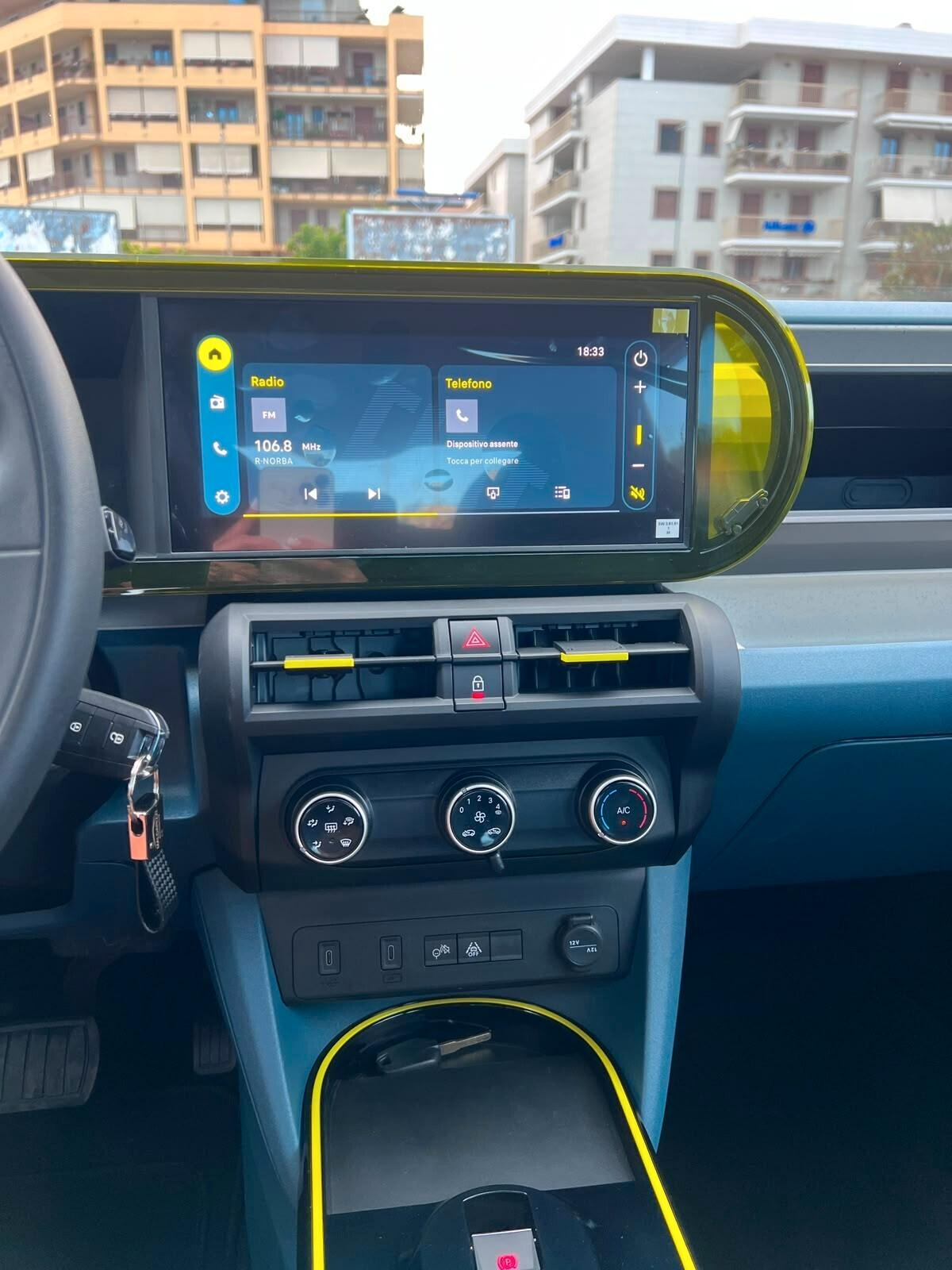 Fiat Grande Panda 1.2 Hybrid 101 CV S&S Business