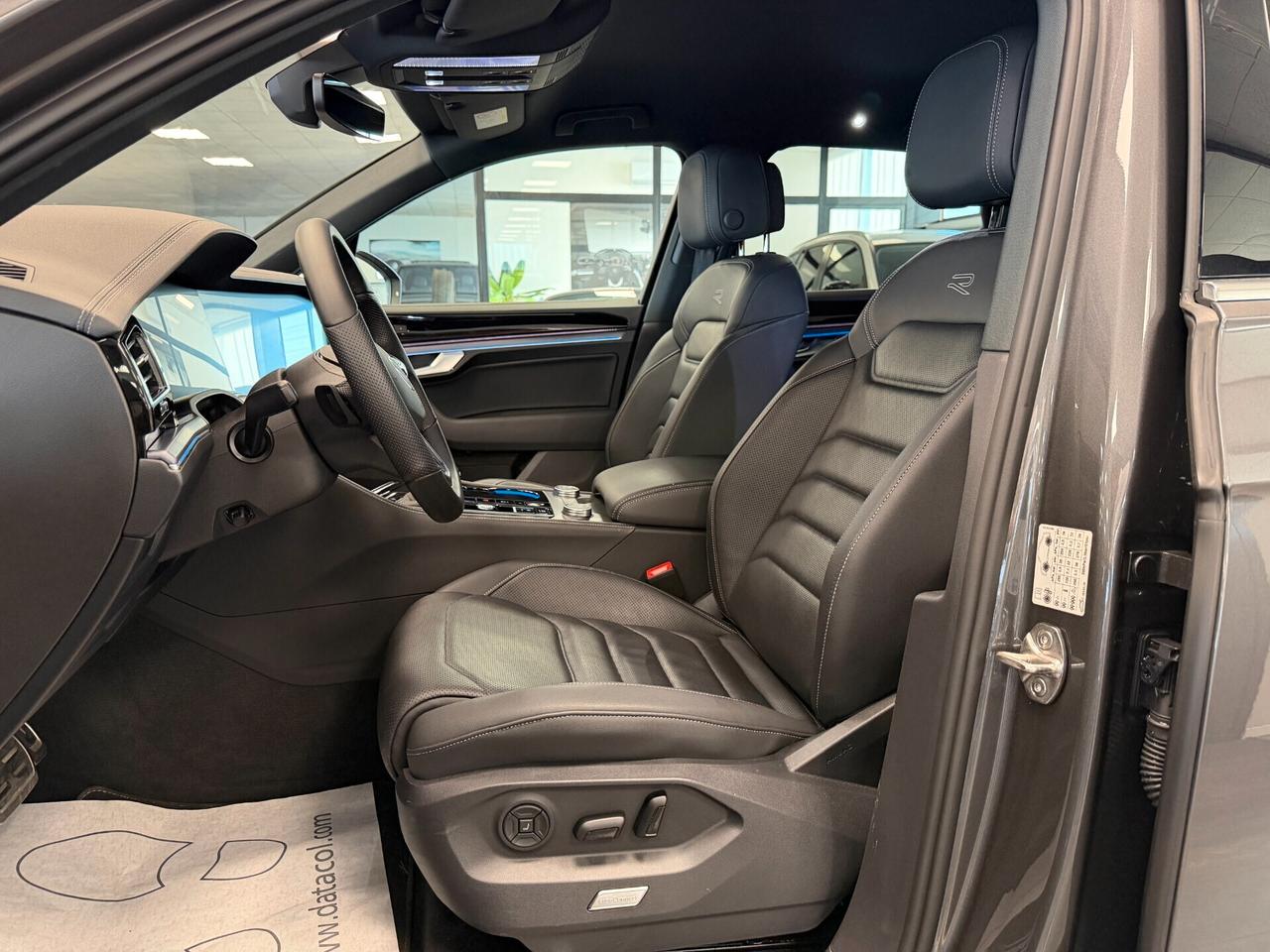 Volkswagen Touareg 3.0 V6 TDI SCR R-Line
