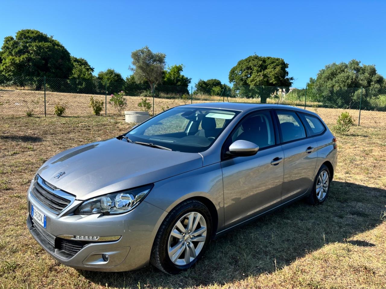 Peugeot 308 BlueHDi 150 S&S SW Allure