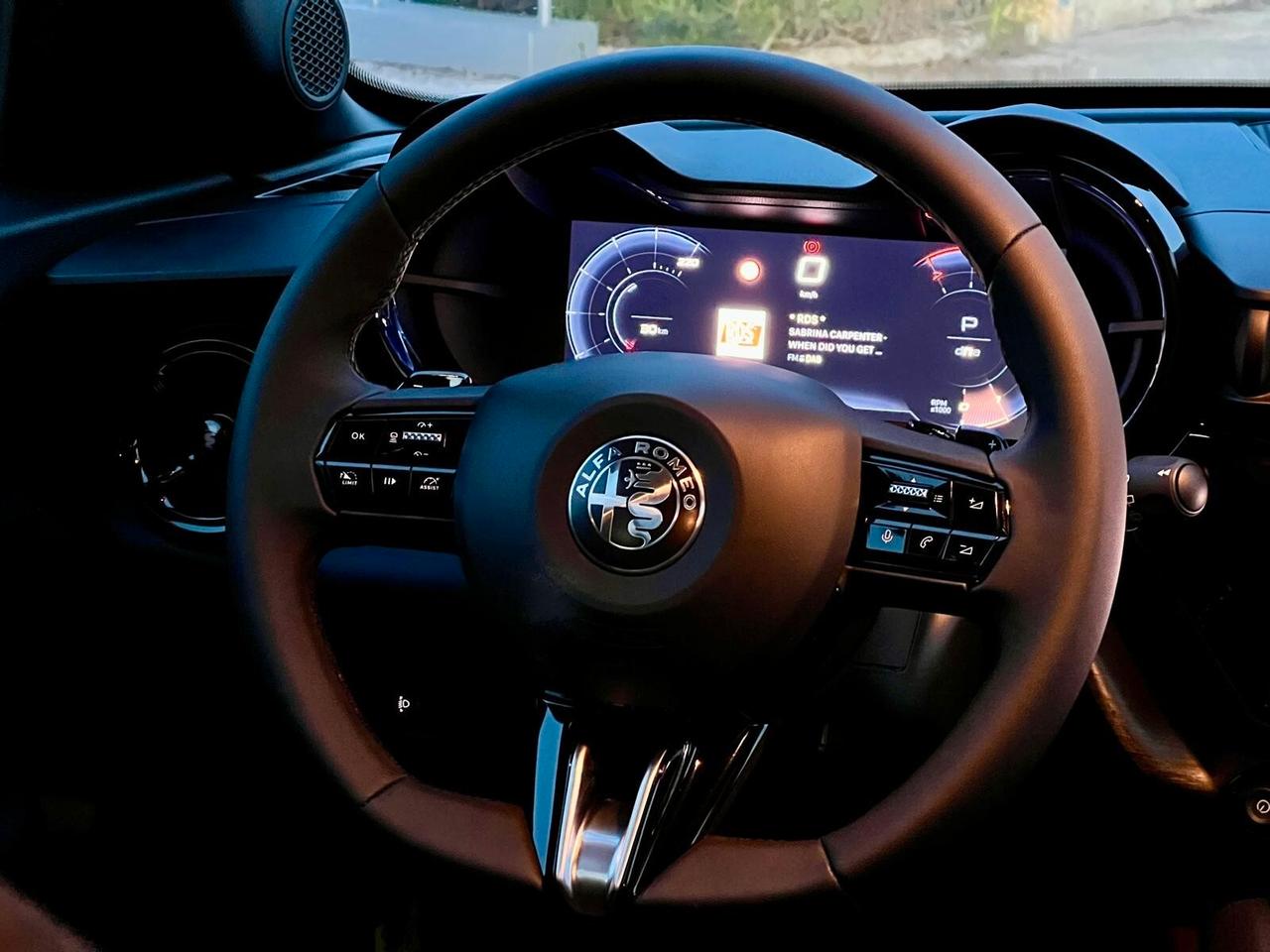 Alfa Romeo Junior 1.2 145 CV Hybrid eDCT6