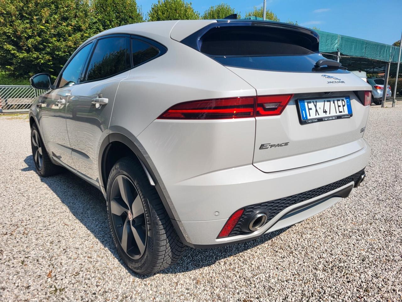 Jaguar E-Pace 2.0D 180 CV AWD aut. R-Dynamic