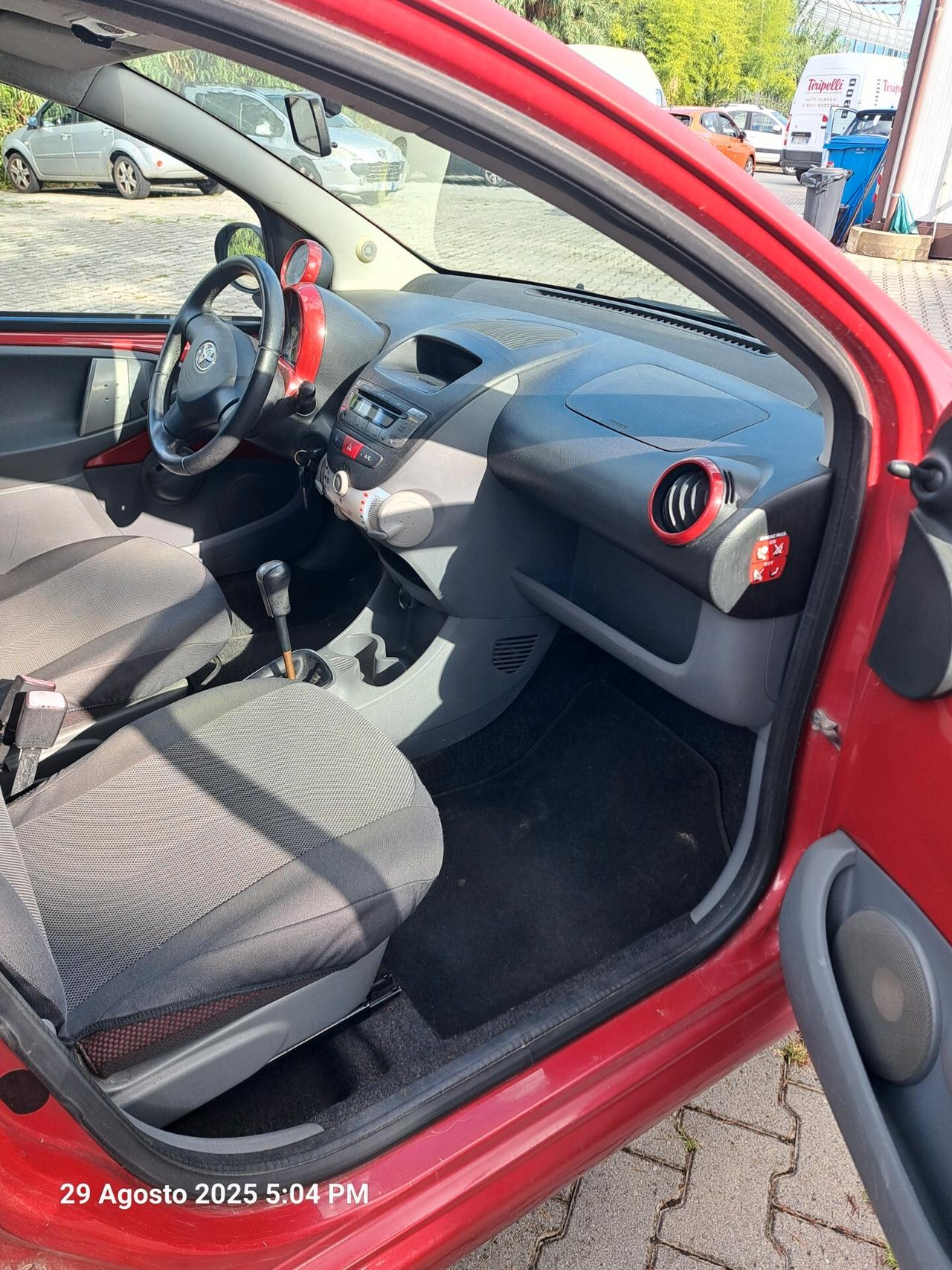 Toyota Aygo 1.0 12V VVT-i 5 porte