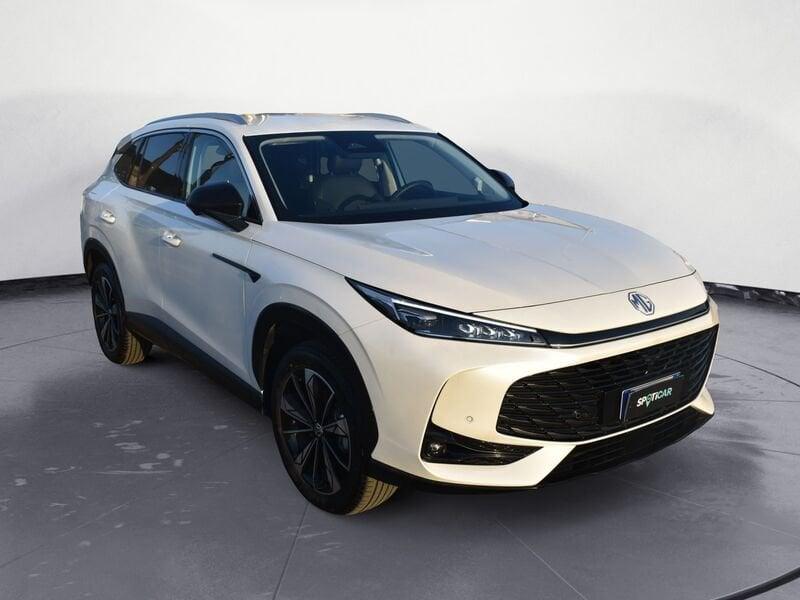 MG HS 1.5 T Luxury AT