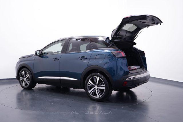 PEUGEOT 3008 Hybrid 225cv e-EAT8 Allure Pack