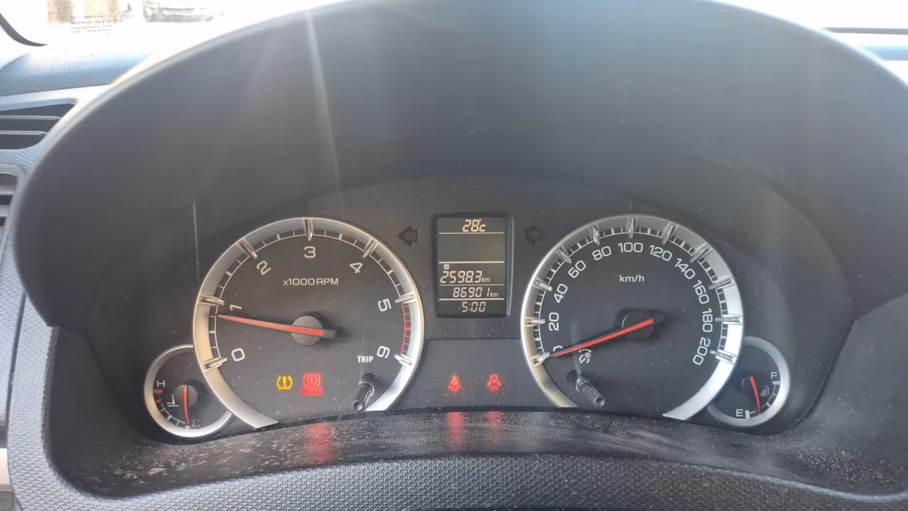 Suzuki Swift 1.3 DDiS 5 porte B-Cool Bi-Color