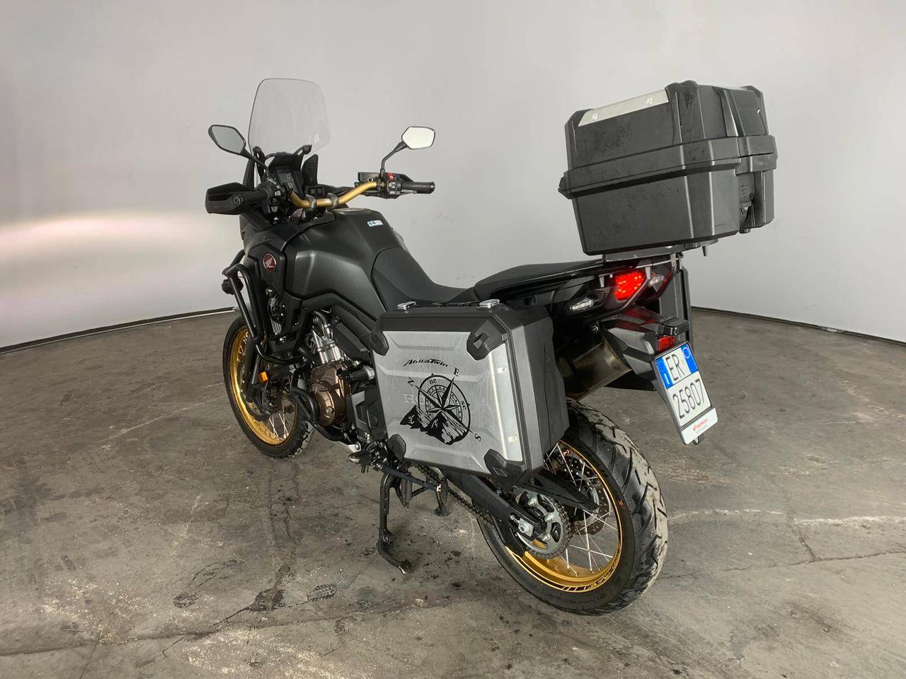 HONDA Africa Twin - Africa Twin CRF 1000 Travel Edition DCT Abs E4