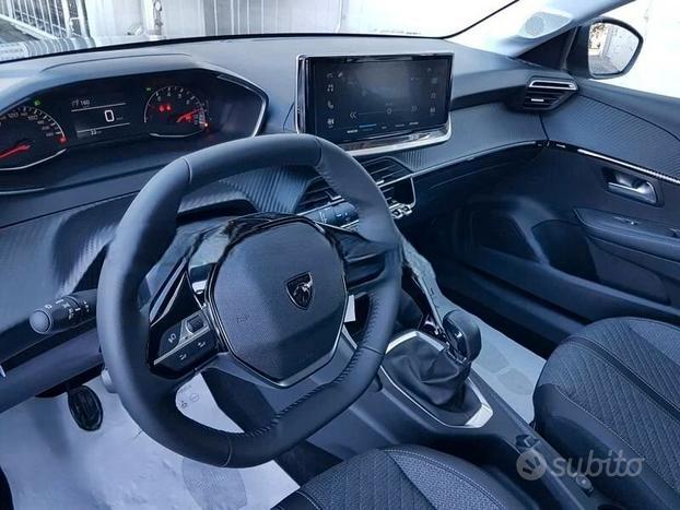 Peugeot 208 PureTech 100 Stop&Start 5 porte Allure