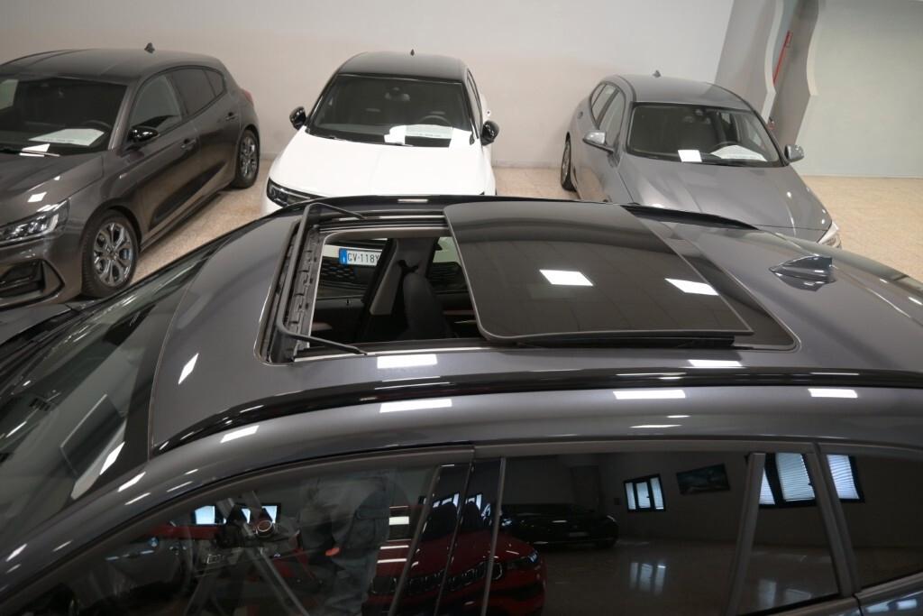 BMW X1 16D 115CV STEPTRONIC S-DRIVE BUSINESS ADVANTAGE ( CRUISE - TETTO PANORAMICO APR. - NAVI - PARK ASSISTANT )