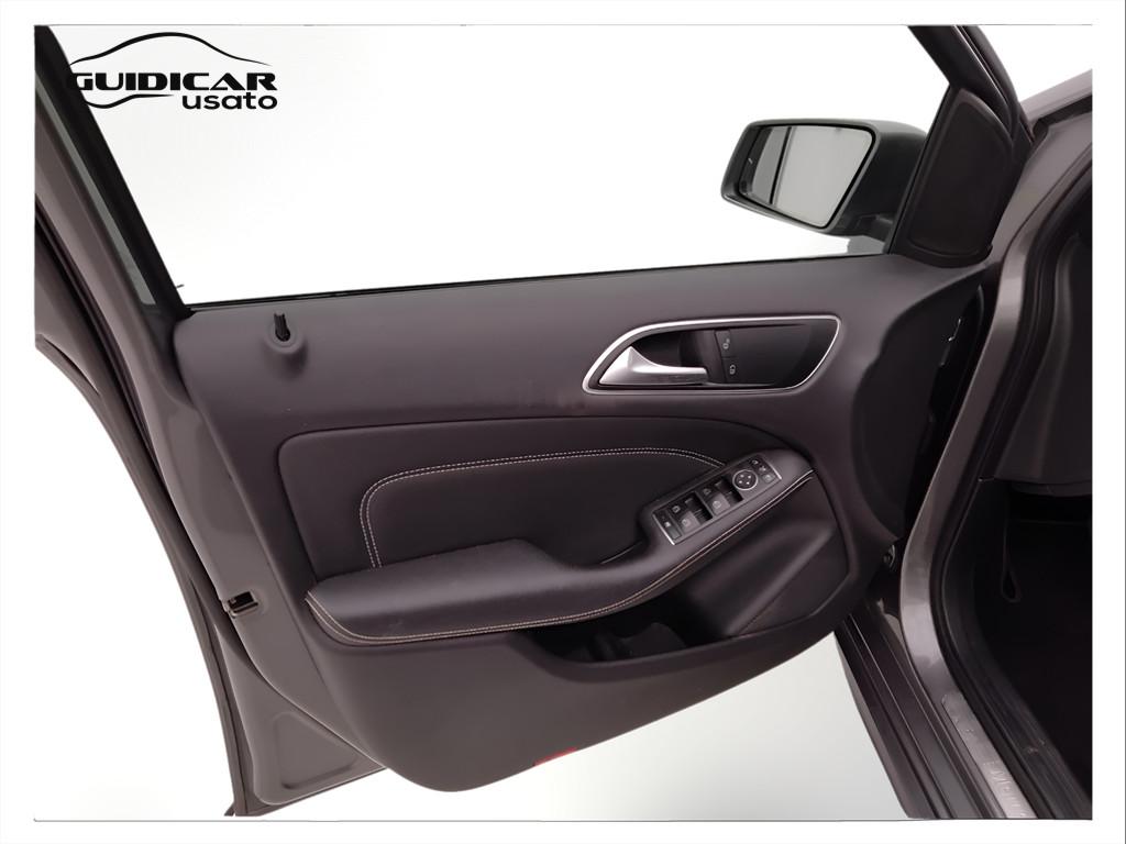 Mercedes-Benz Classe B - T246 - B 180 d (cdi) Executive auto FL E6