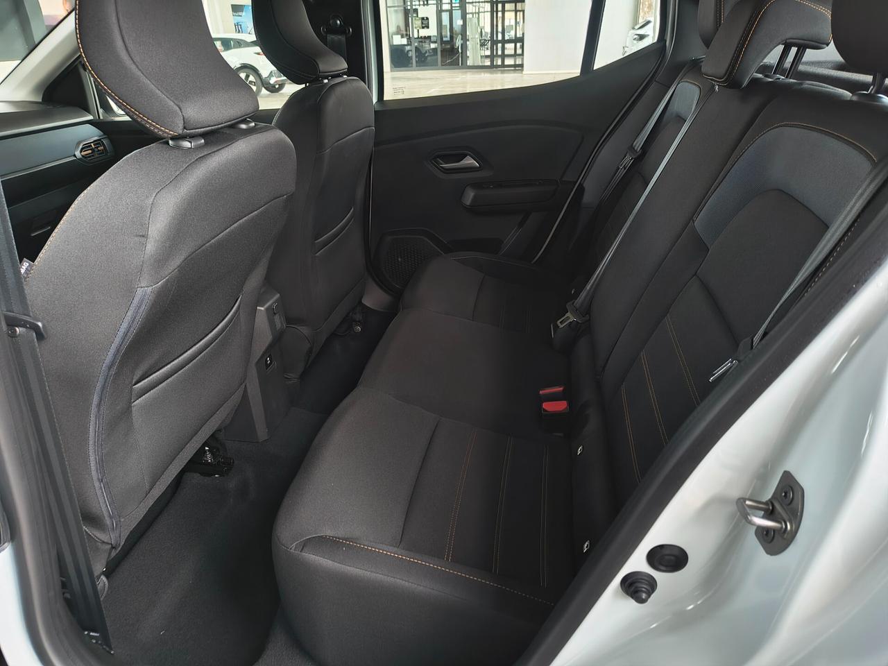 DACIA SANDERO STEPWAY DA IMMATRICOLARE 17200 EURO