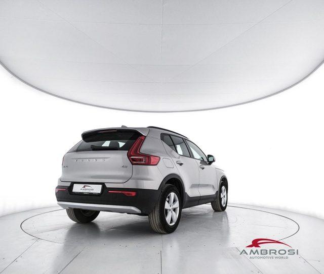 VOLVO XC40 2.0 b3 Essential auto