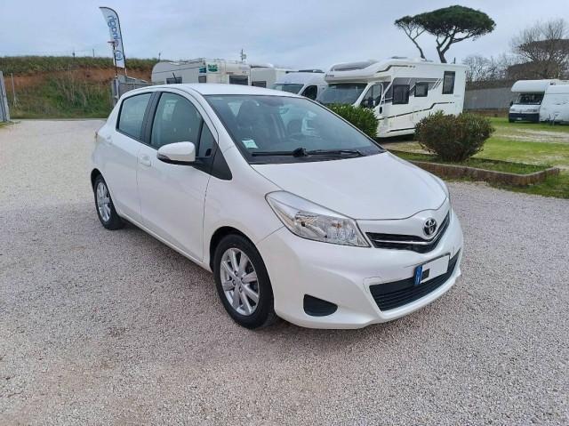 Toyota Yaris 1.4 d-4d Lounge 5p