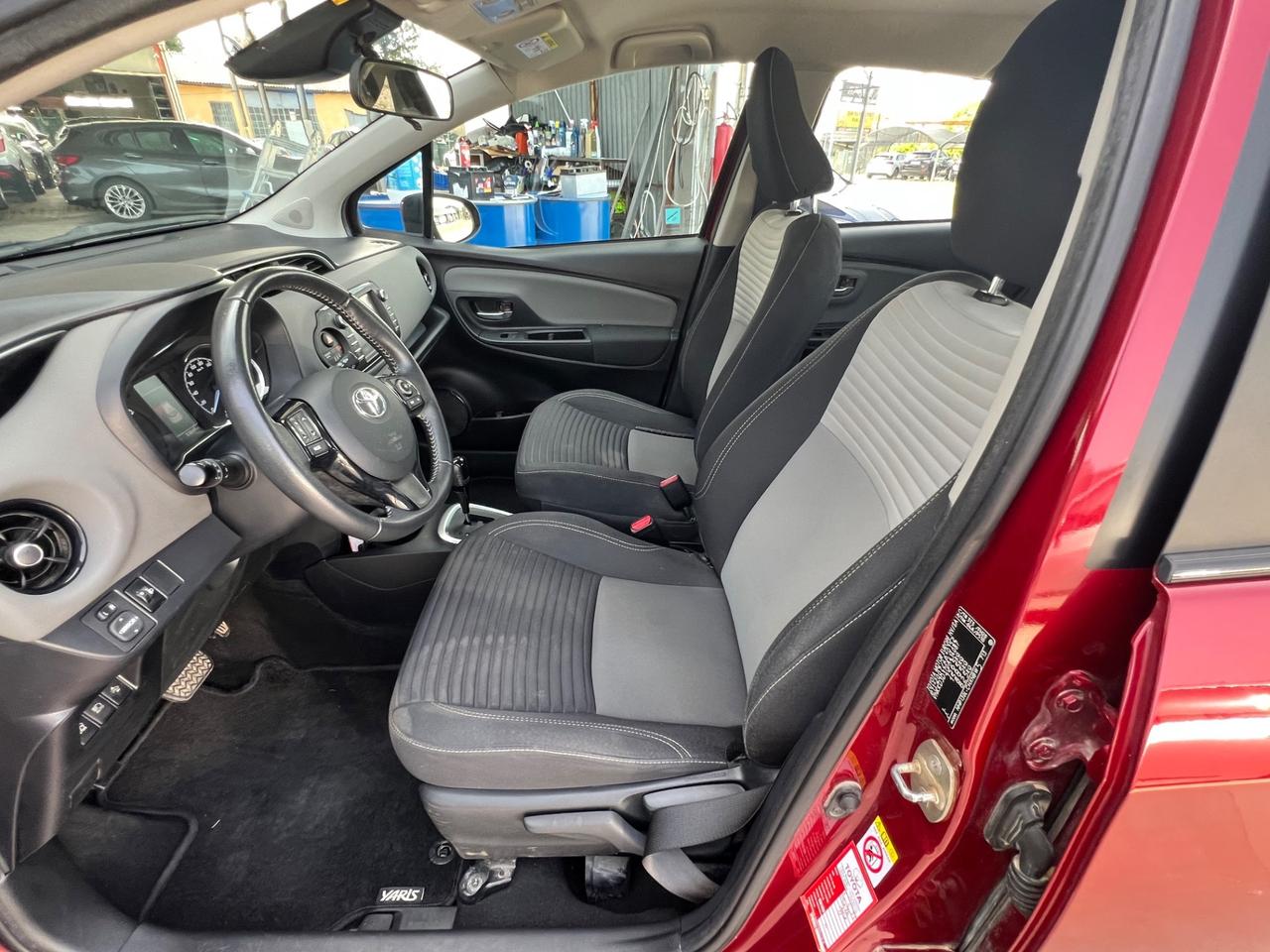 Toyota Yaris 1.5 Hybrid 5 porte Active FINANZIABILE