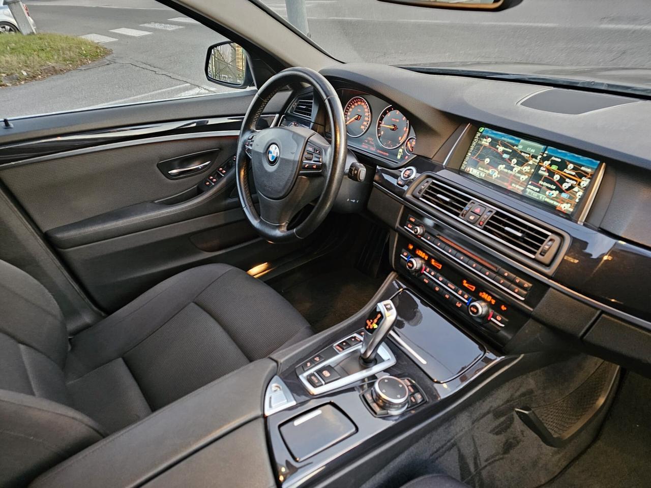 Bmw 520d 190cv xDrive Touring Business*Navi*Bi-Xeno*Euro6