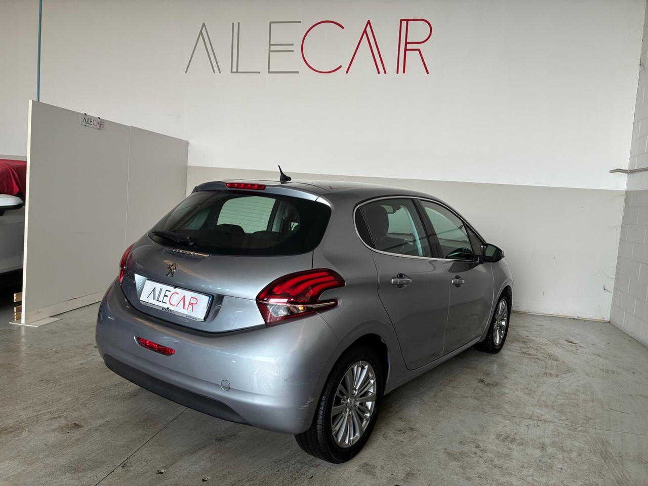 Peugeot 208 1.2 PureTech 82 5 porte Allure