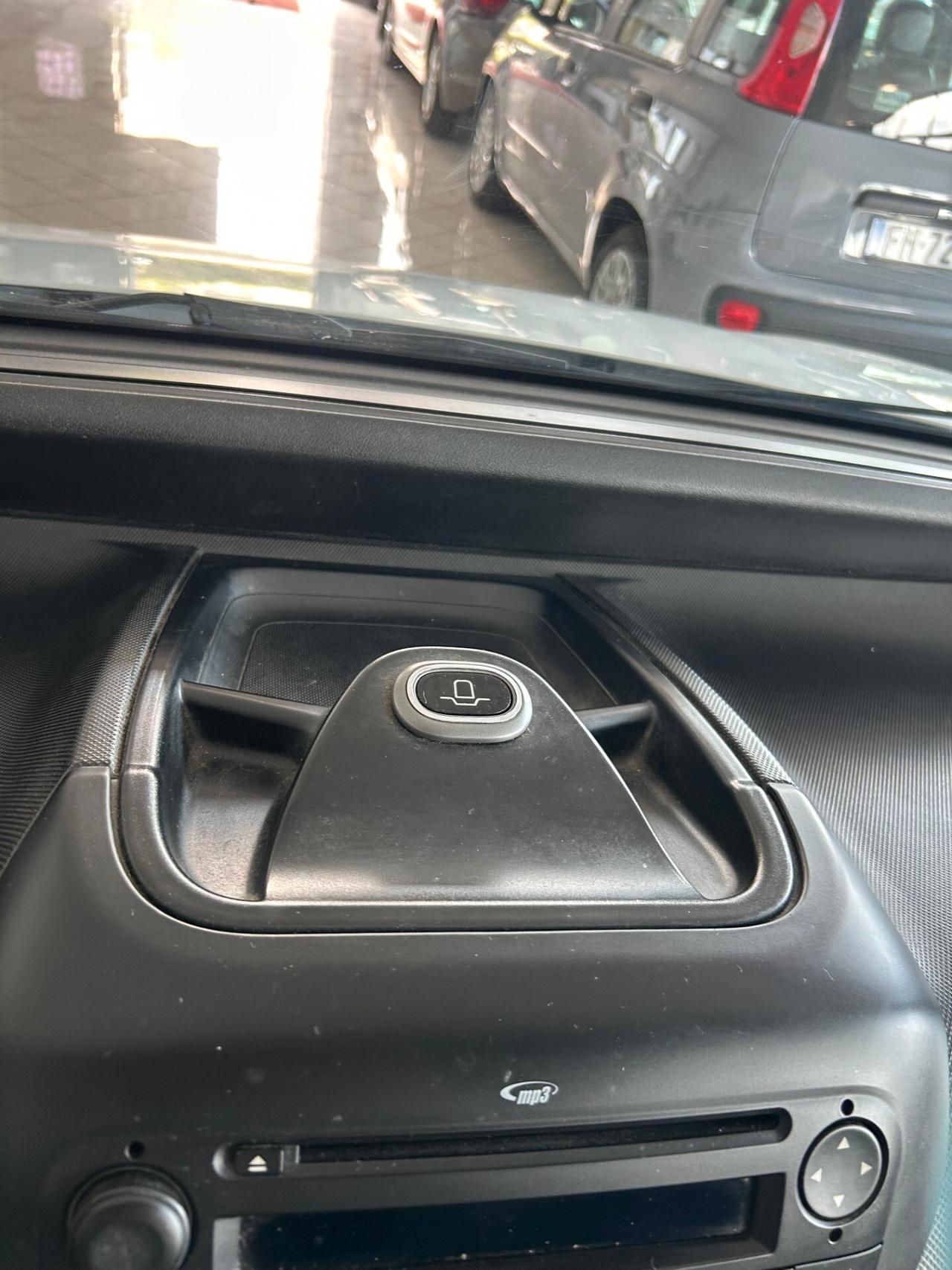 Fiat Qubo 1.3 MJT 95 CV Trekking