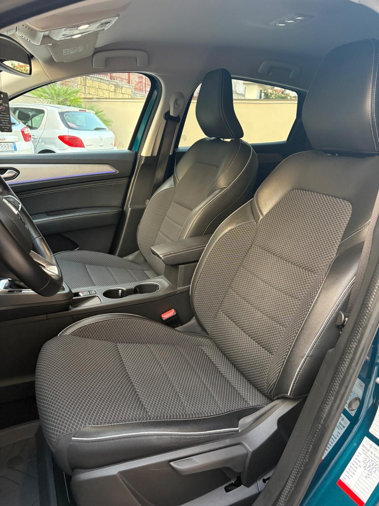 Renault Arkana Hybrid E-Tech 145 CV 80000km