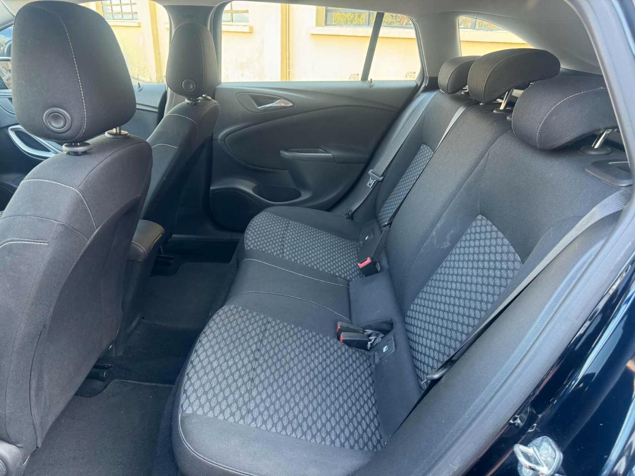 Opel Astra 1.6 Diesel Anno 2018 145.000 KM