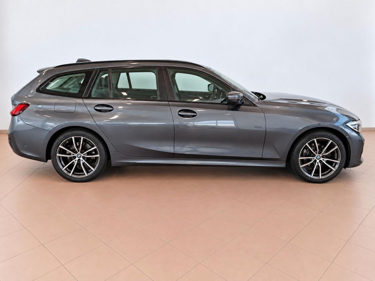 ---IN ARRIVO--- Bmw 318D 48V Touring Business Advantage