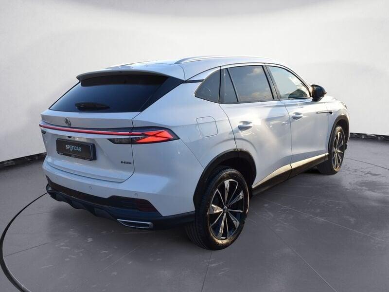 MG HS 1.5 T Luxury AT