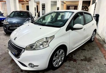 Peugeot 208 1.2 VTi 82 CV RATE/ FINANZIAMENTI/BONUS