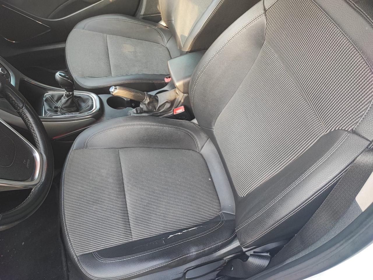 Opel Astra 1.7 CDTI 110CV Sports Tourer Cosmo