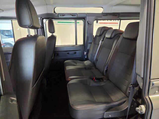 LAND ROVER Defender 110 2.4 TD4 SE UNICOPROPIETRAIO