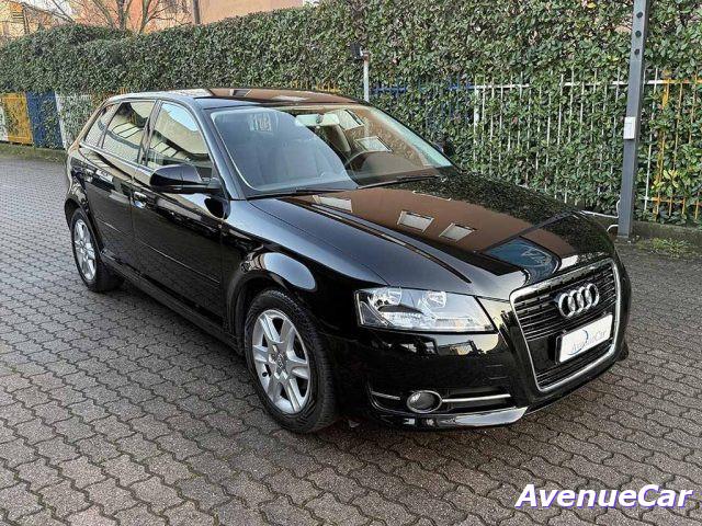 AUDI A3 Sportback 1.6 tdi s-tronic ADATTA A NEOPATENTATI