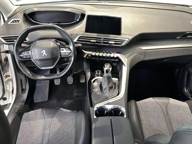 Peugeot 3008 3008 1.5 bluehdi 130cv Cambio Manuale