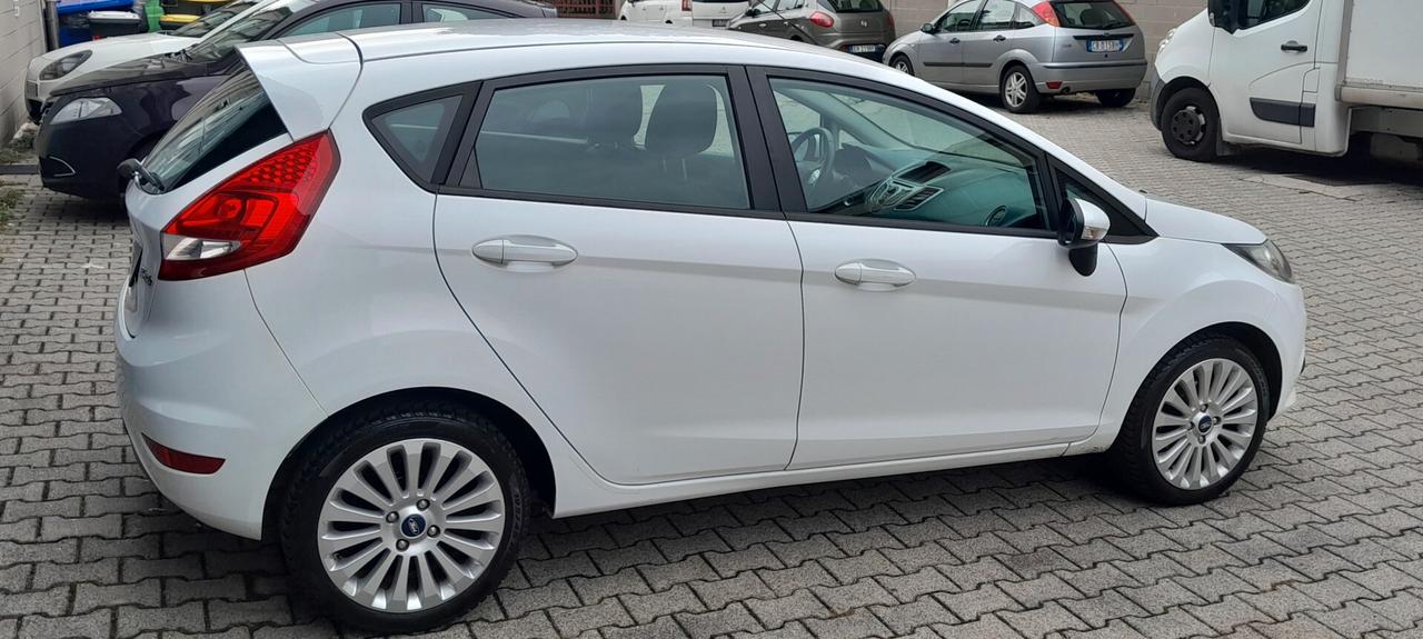 Ford Fiesta 1.2 Titanium E5 NeopatentatiOK