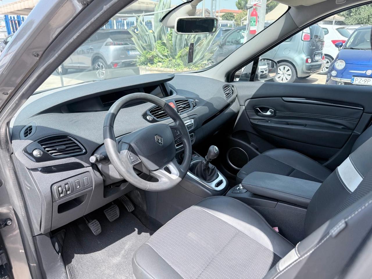 Renault Scenic Scénic X-Mod 1.5 dCi 110CV Luxe