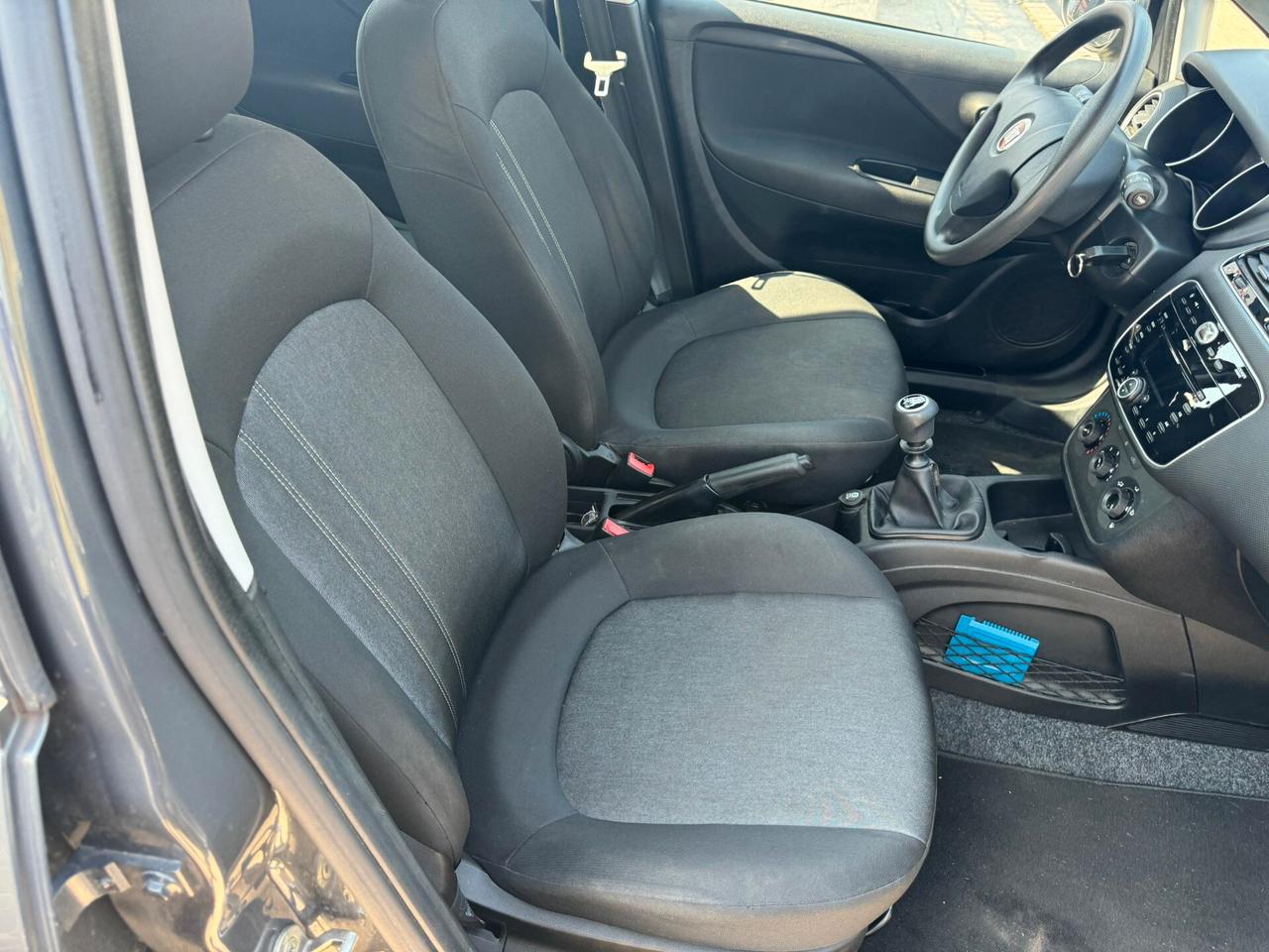 Fiat Punto 1.2 8V 5 porte Street 30,000km