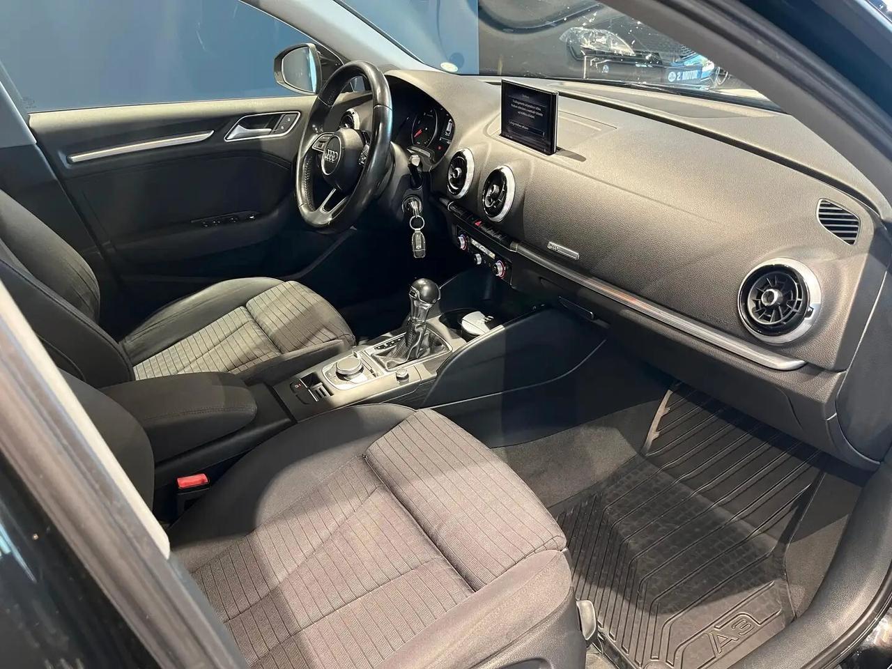 Audi A3 Sportback 30 1.6 tdi Sport 116cv s-tronic
