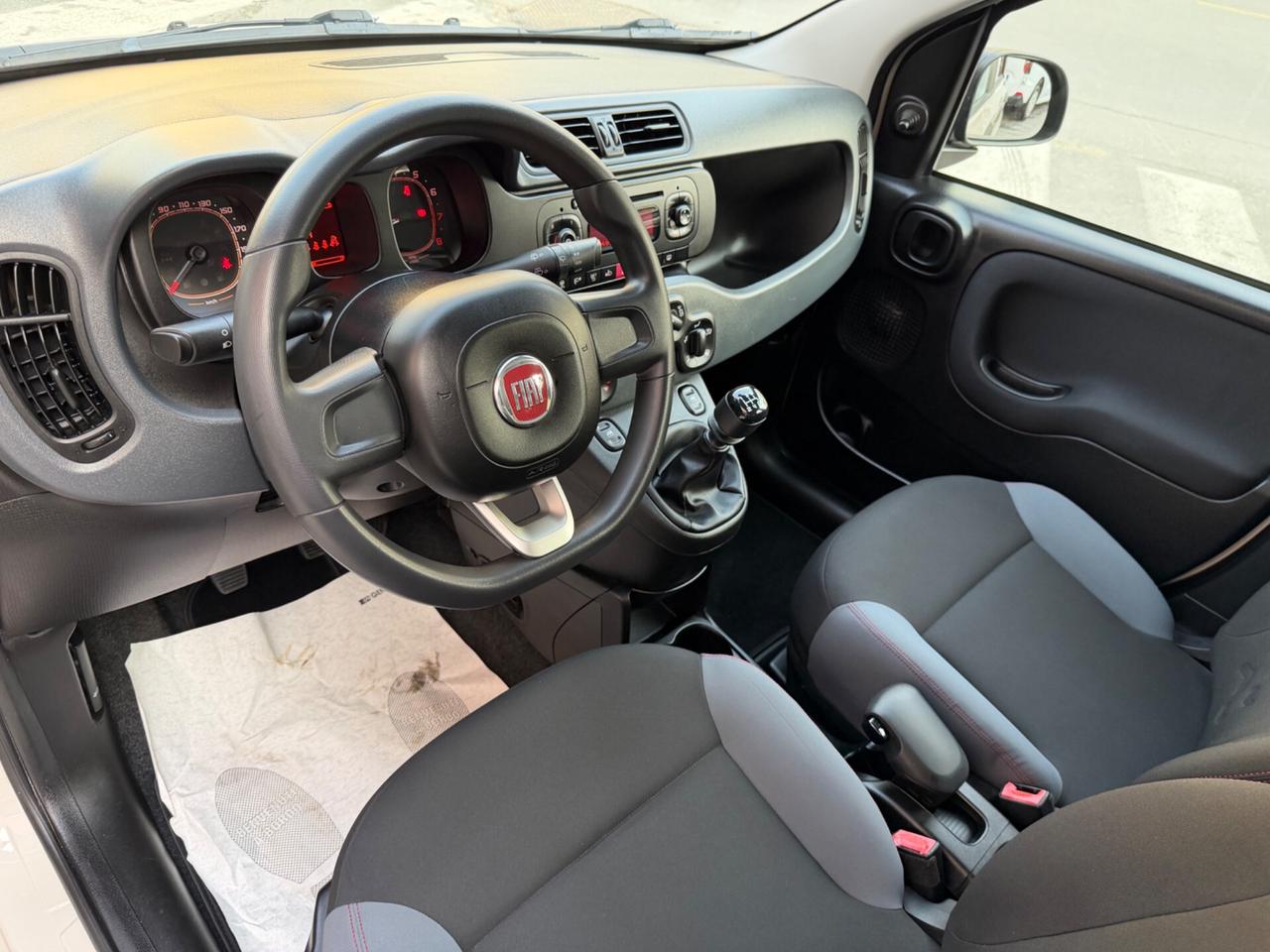 FIAT PANDA 1.2 NEOPATENTATI