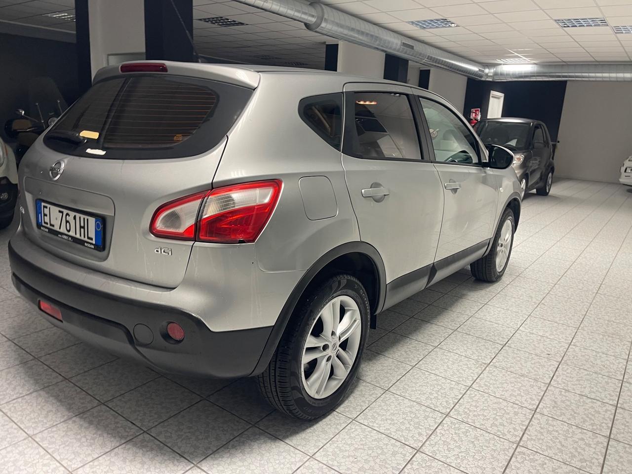 Nissan Qashqai 1.5 dCi DPF Tekna