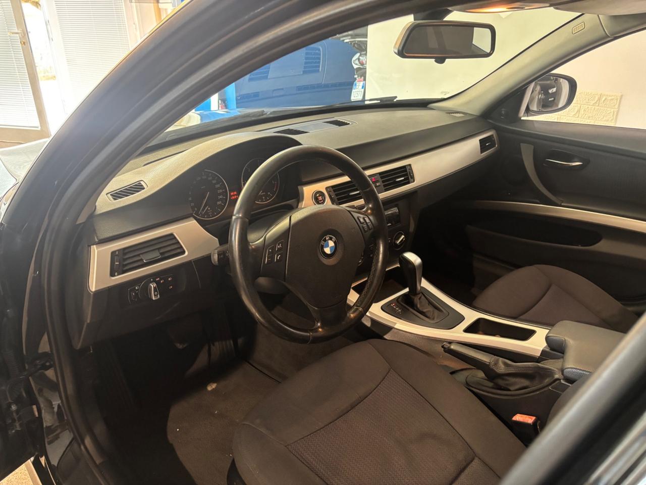 Bmw 318 318d 2.0 143CV cat Touring Eletta