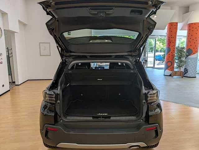 Jeep Avenger Summit 1.2 Hybrid
