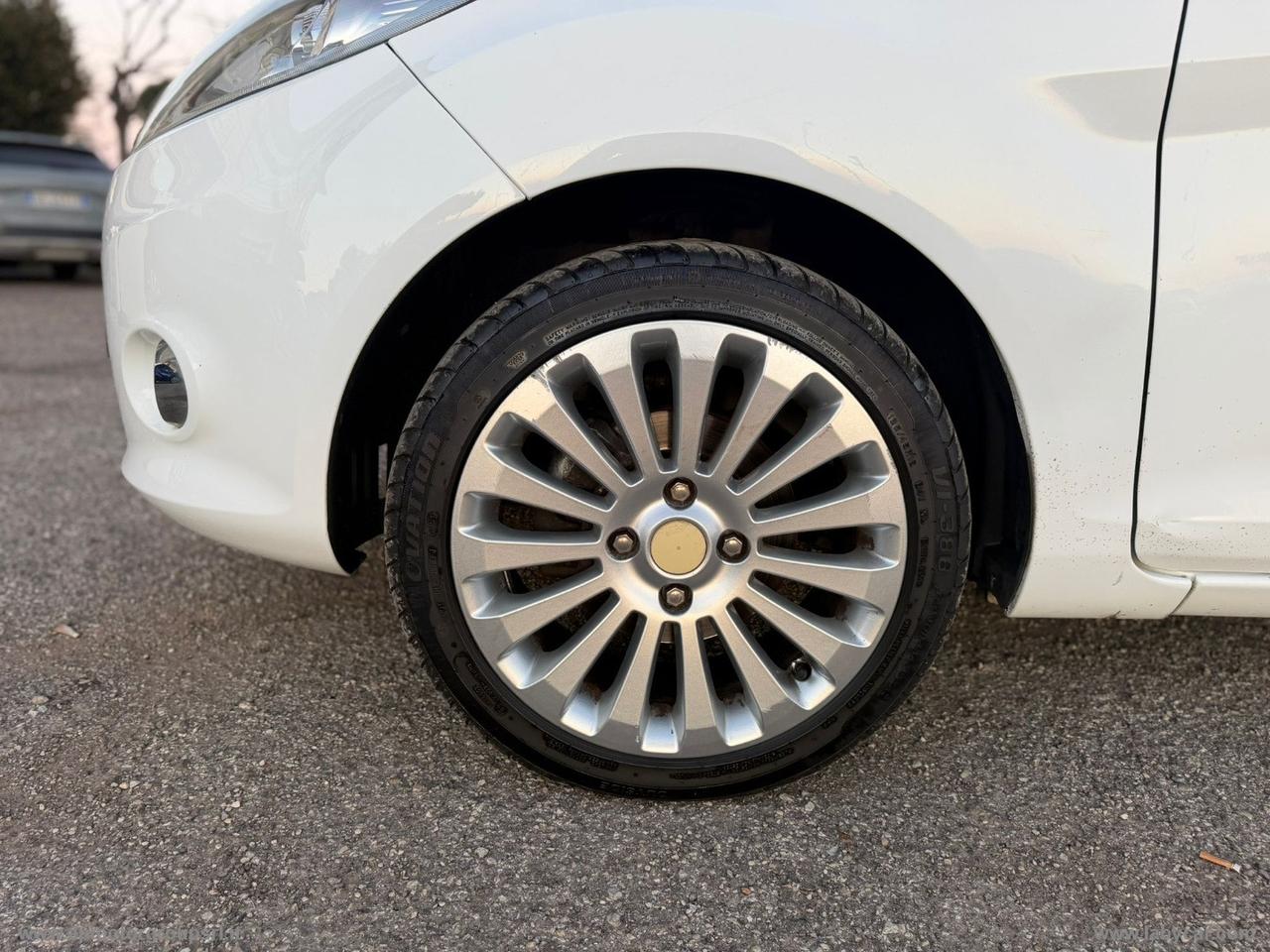 FORD Fiesta 1.4 TDCi 68 CV 5p. Titanium