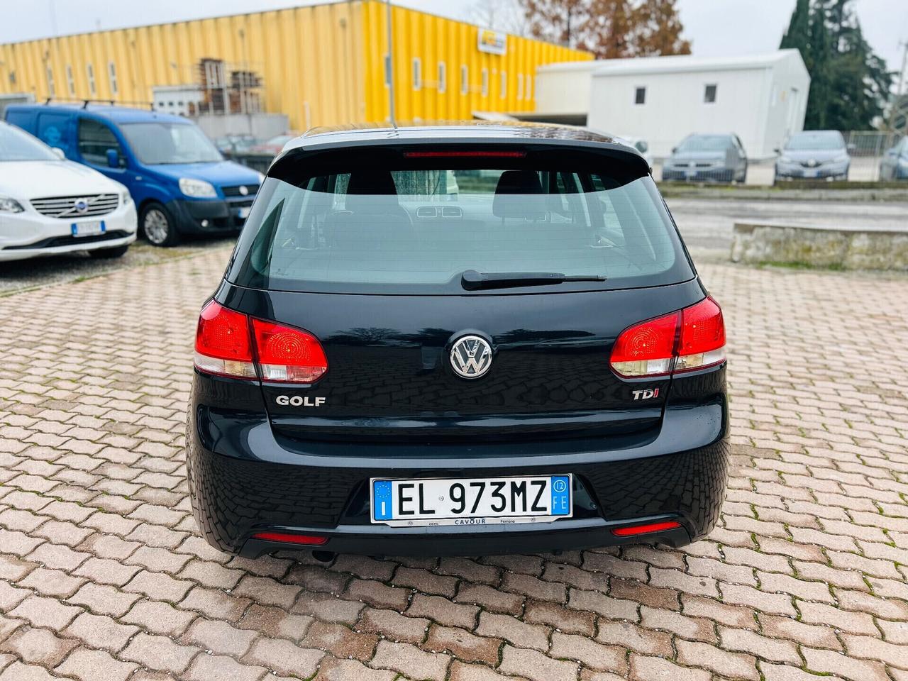 Volkswagen Golf 1.6 TDI DPF 5p. Highline