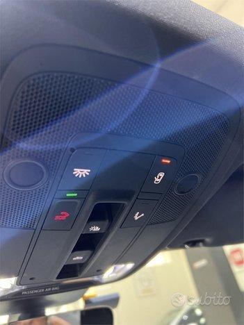 Audi Q3 Iper full