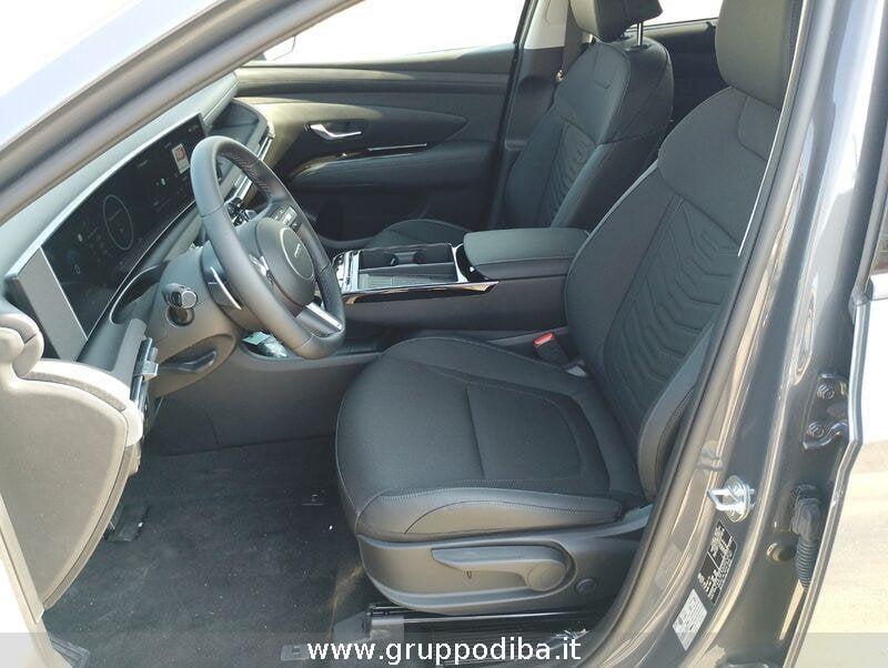 Hyundai Tucson 1.6 Gamma II T-GDI Petrol 6 Speed A/T 2WD PE 1.6HEV AT 2WD EXELLENCE