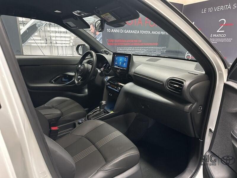Toyota Yaris Cross 1.5 Hybrid 5p. E-CVT AWD-i Adventure