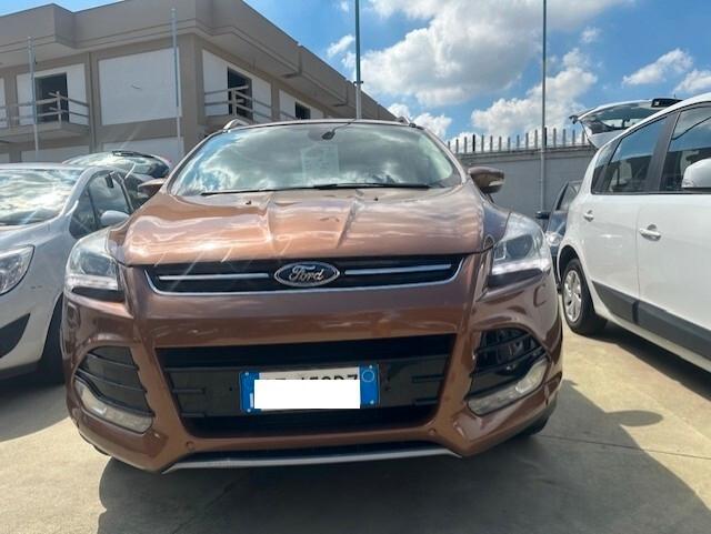 FORD KUGA X-LINE AUTOMATICO TETTO PANORAMICO , INT. IN PELLE... FULL..