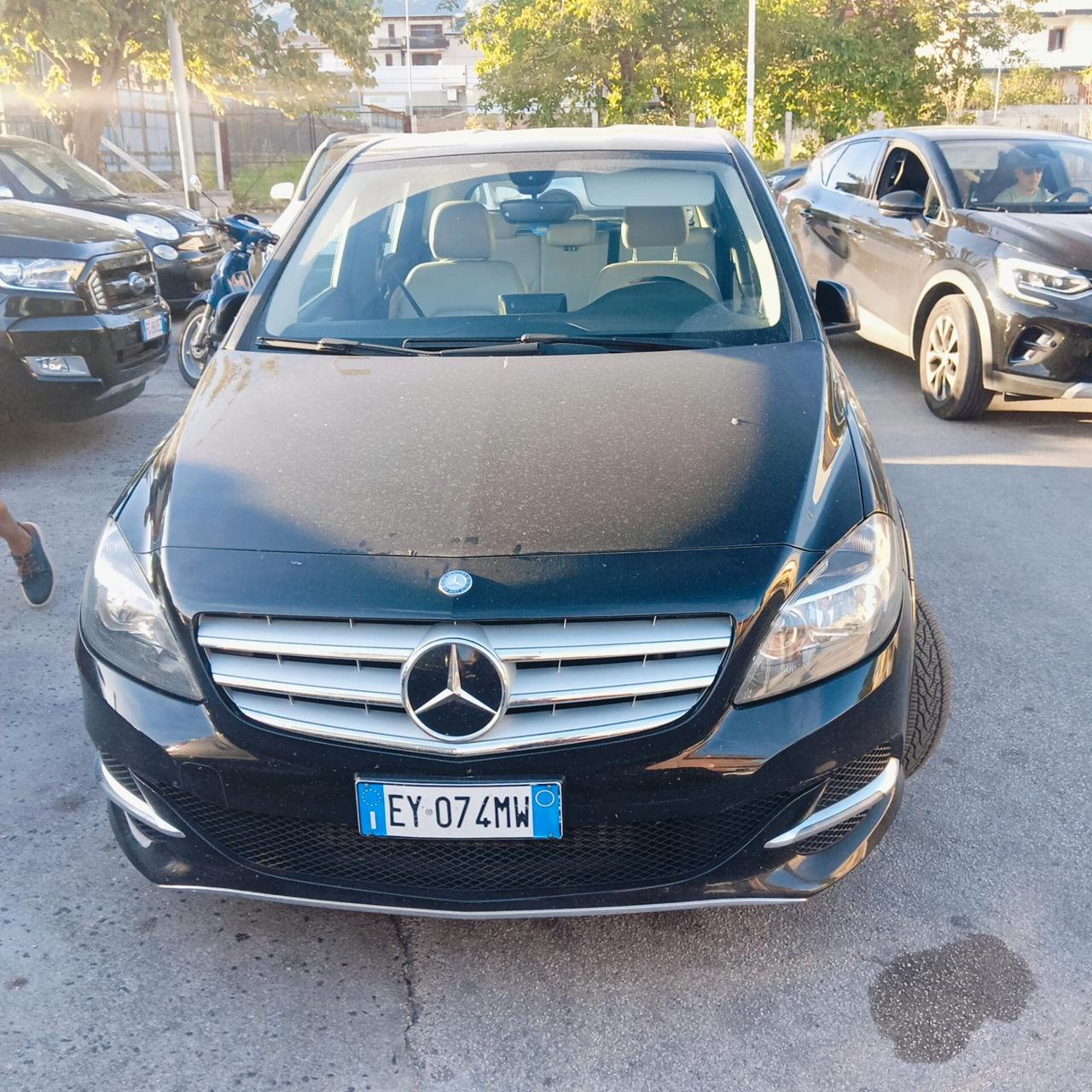 Mercedes-benz B 200 NGD Sport