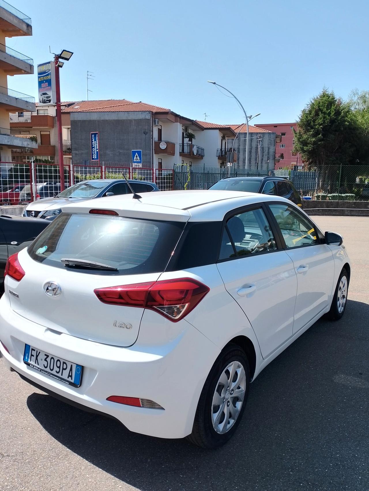 Hyundai i20 1.2 84 CV 5 porte Comfort
